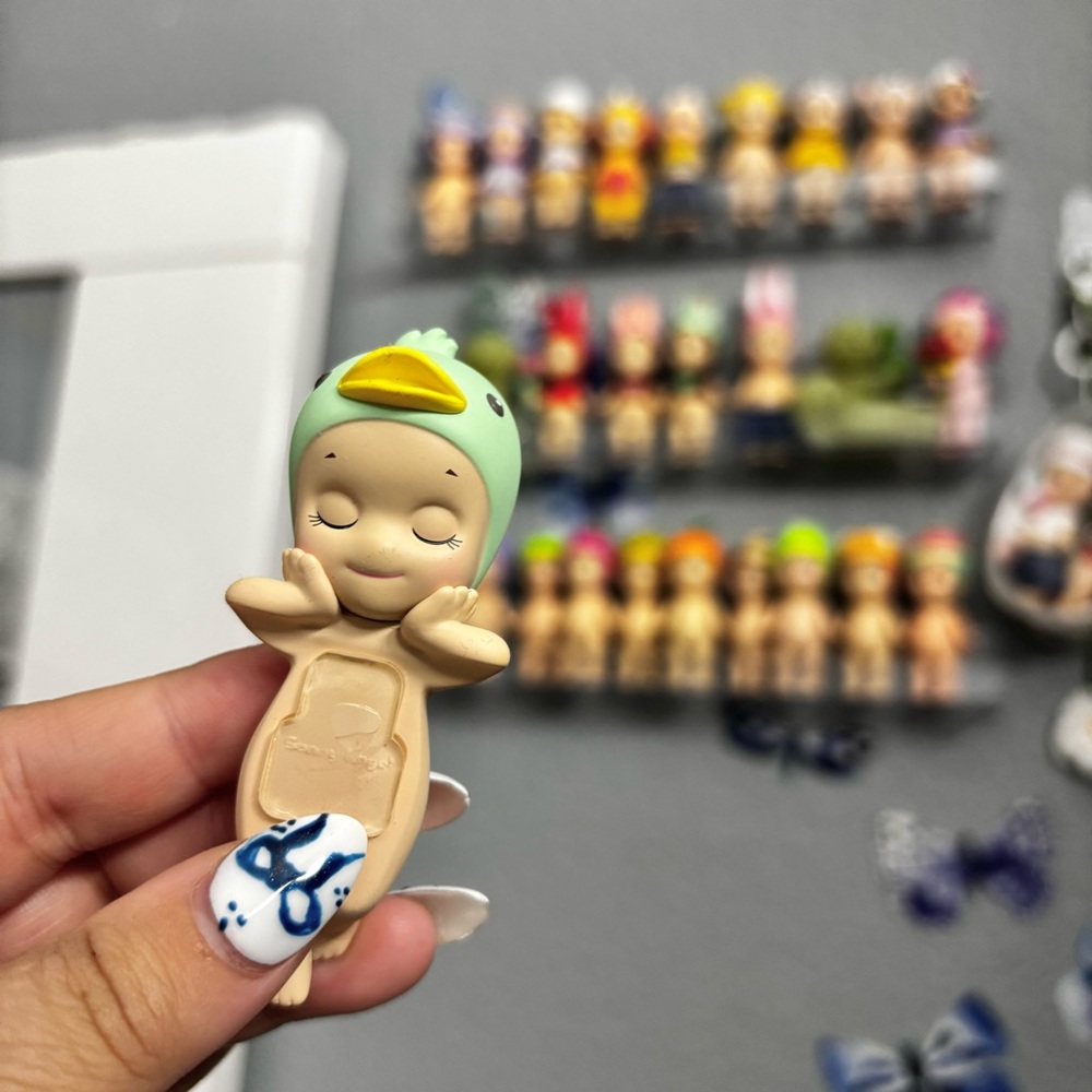 AUTHENTIC SONNY ANGEL DREAMING HIPPER PASTEL GREEN DUCK